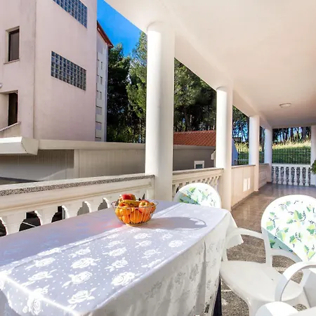 Ori A5 Apartment Pula