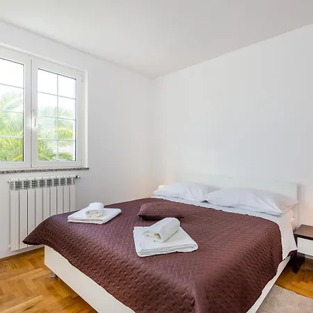Apartment Ori A5 *